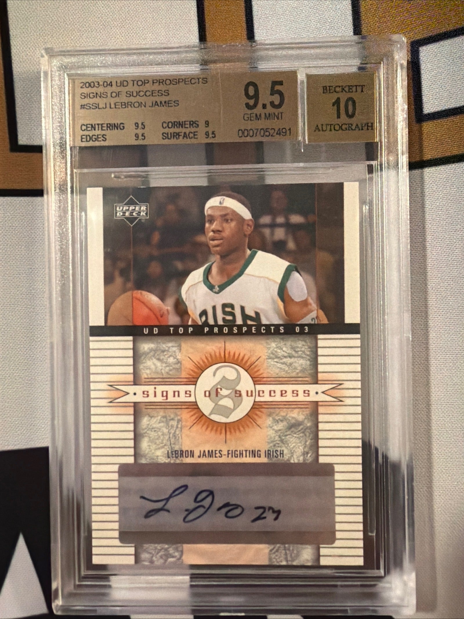 LEBRON JAMES 2003 UD SIGNS SUCCESS ROOKIE AUTO BGS 9.5 with 10 AUTO