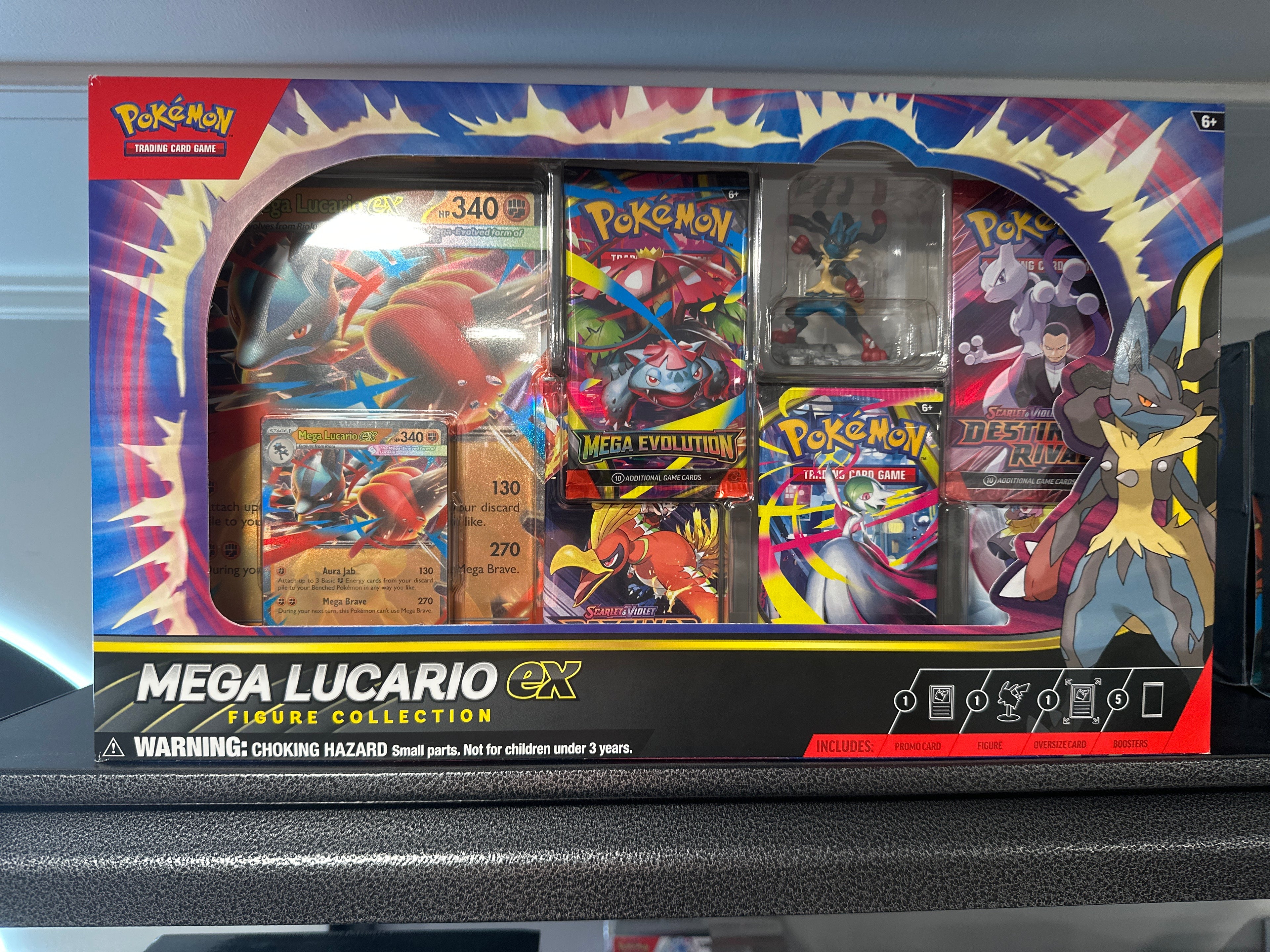 Mega Lucario EX Figure Collection